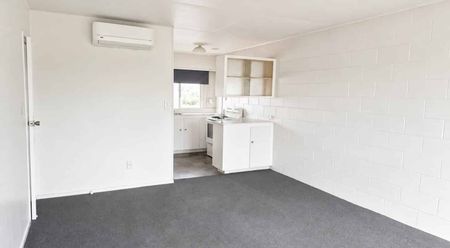 Upstairs Two Bedroom Unit Available - Photo 2