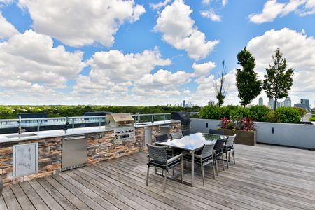 For Lease - 835 St Clair Avenue Unit# 401, Toronto, Ontario - Photo 4