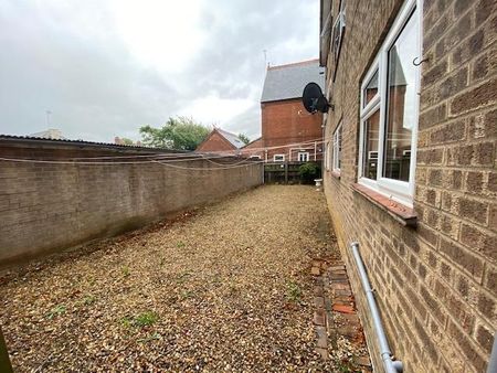 Park Road, Peterborough - Photo 5