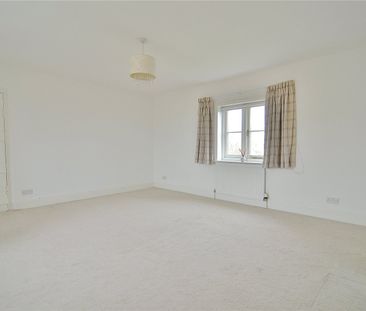 Castle Lane, Moreton Valence, Gloucester, Gloucestershire, GL2 - Photo 2