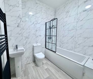 Knowsley Street, Bolton BL1 - Photo 2