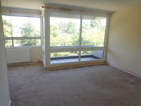 2 Bed Flat, Marlborough, W9 - Photo 2