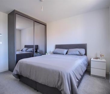 3 bedroom detached house to rent - Photo 6