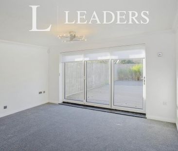 4 bedroom semi-detached house to rent - Photo 1