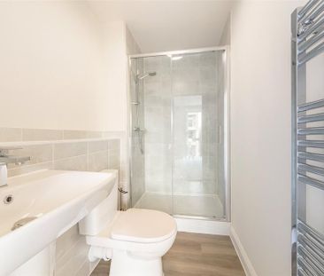 2 bedroom apartment to rent - Photo 5