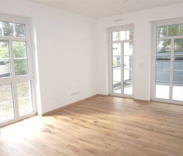 Luxuriöse, barrierefreie Mietwohnung inkl. Einbauküche, Fußbodenhei... - Photo 2