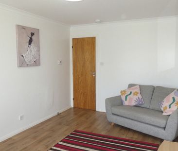 2 Bed Maisonette, Pitmedden Terrace, AB10 - Photo 2