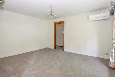 5 Taralye Place, Orange. - Photo 2