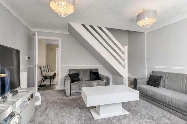 Swale Avenue, Gunthorpe, Peterborough, PE4 - Photo 1