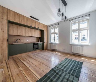 kawalerka kamienica winda Stare Miasto 25 m² - Фото 2