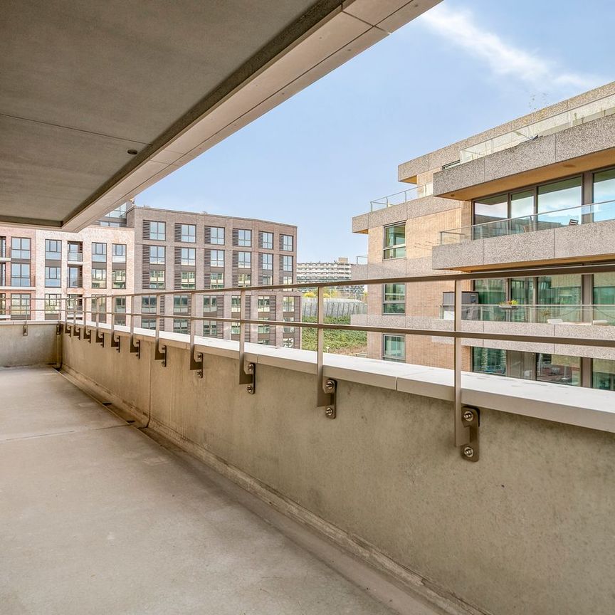 Appartement te huur: J.H. Hisgenpad 858 1025 WK Amsterdam - Photo 1