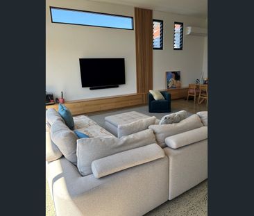 Cottesloe home - walk to beach - Photo 3