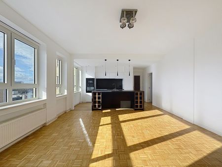 Lichtrijk appartement met 4 slpk nabij Sint-Pietersstation - Photo 4