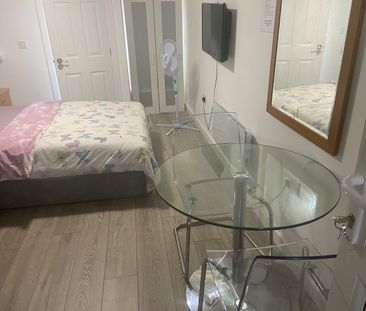 Studio Flat, Wavertree Road, L7 - Photo 3