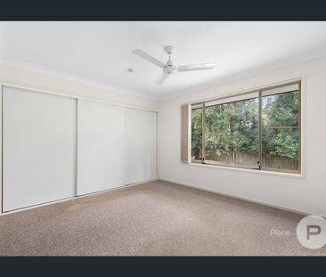 Comfortable Living in a Convenient Bridgeman Downs Location - Photo 6