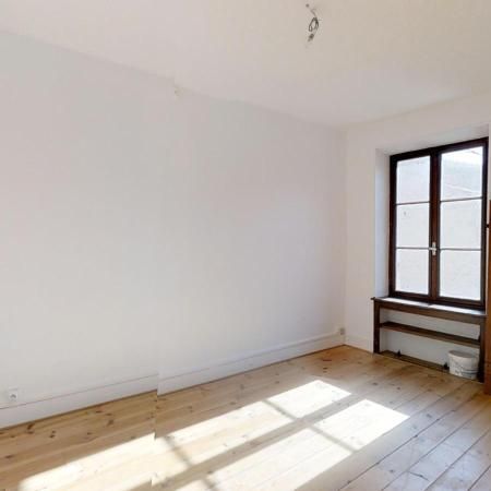 Location Maison 4 pièces 71m² STE FLORINE 43250 - Photo 1