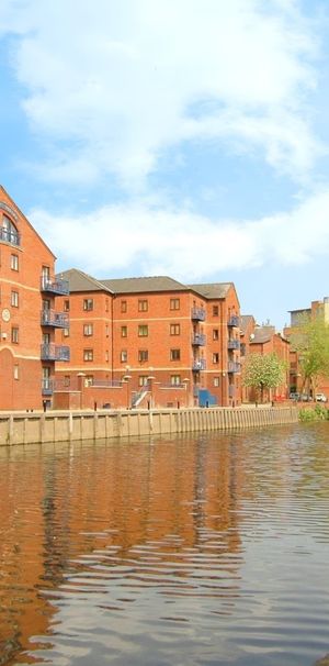 2 bedroom apartment to rent - Photo 2