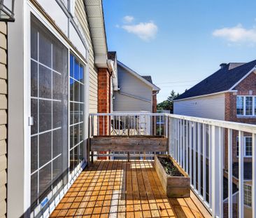 For Lease - 108 Centrepointe Drive Unit# G, South of Baseline to Kn... - Photo 2