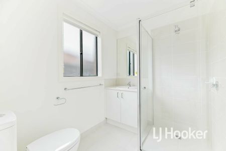 Neat & Modern! - Photo 5