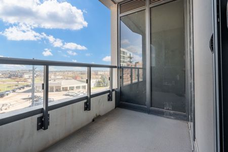 For Lease - 2450 Old Bronte Road Unit# 406, Oakville, Ontario - Photo 3