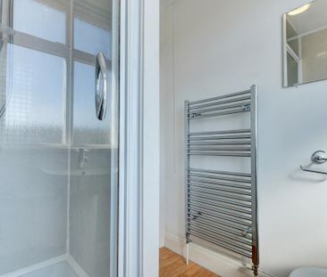 6 bedroom house to rent - Photo 2
