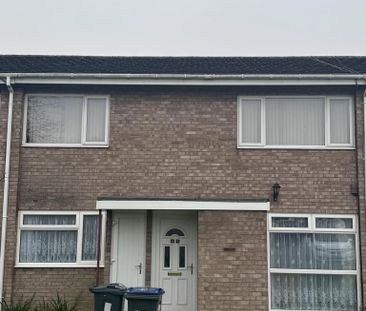 2 bedroom maisonette to rent - Photo 3