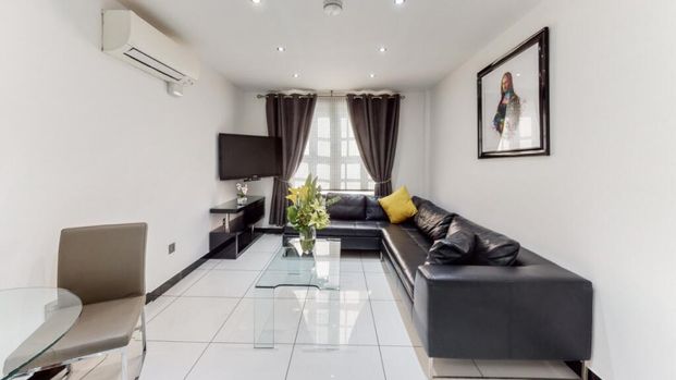 2 bedroom apartment to rent - Photo 1