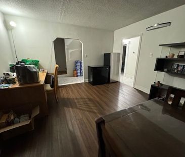 For Lease - 26 Trueman Street, Brampton, Ontario - Photo 2