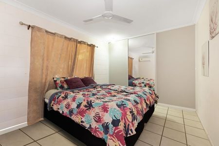 1/9 Chantilly Court, Rasmussen - Photo 5