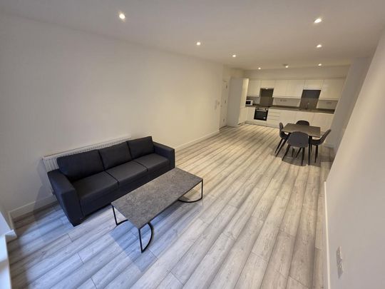 2 bedroom flat to rent - Photo 1