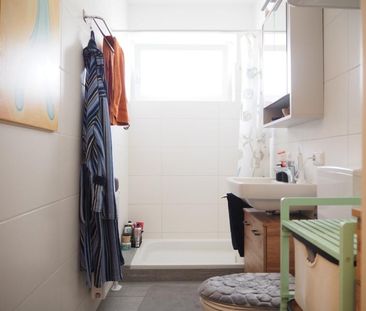 Auberg! Hübsche, generalsanierte 2-Zimmer-Wohnung im OG eines 8-Par... - Photo 3