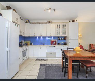 Mediterranean Feel Duplex Close to Amenities - Photo 6