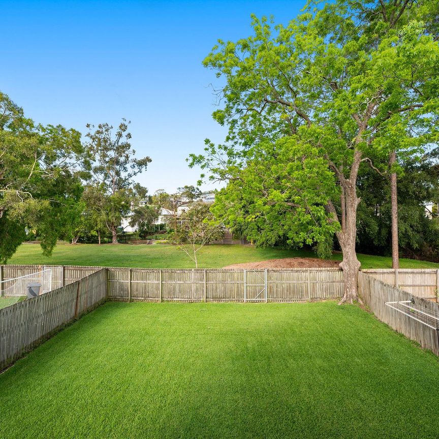 16 Glen Street, Coorparoo. - Photo 1