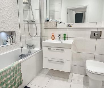 2 bedroom flat to rent - Photo 6