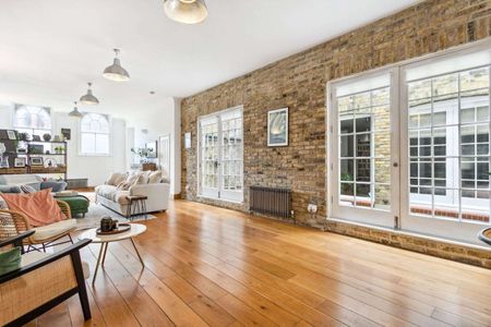 An incredibly bright and spacious three bedroom apartment with impressive living and entertaining space. - Photo 3