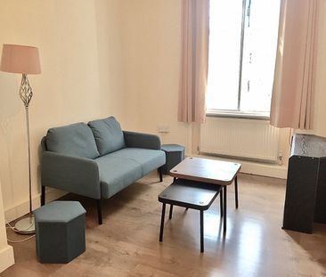 1 Bed Flat, Caledonian Road, N1 - Photo 2