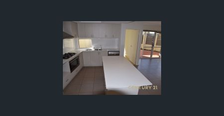 Spacious unfurnished 3-Bedroom 2 bath home for Rent in Charming Rivervale - Photo 5