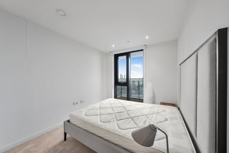 1 Bed Flat, St. Gabriel Walk, SE1 - Photo 5