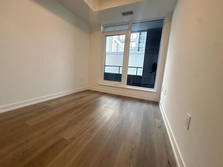 For Lease - 395 SQUARE ONE Drive Unit# 711, Mississauga, Ontario - Photo 4