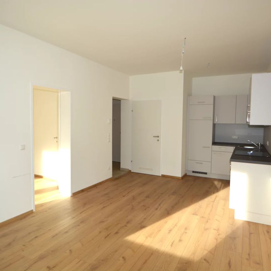 Wohnen am Andreas-Hofer-Platz – Erstklassig sanierte Wohnung mit zwei Balkonen - Photo 1