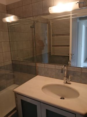 Διαμέρισμα 68 τ.μ. για ενοικίαση, Πειραιάς, Νέο Φάληρο - Photo 1