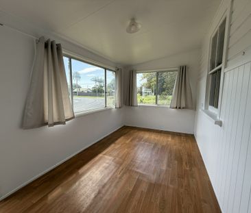 Two bedroom home in Wardell - Photo 3