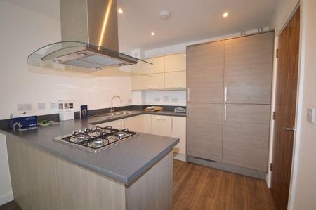 1 bedroom flat to rent - Photo 2