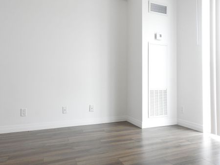 For Lease - 2150 Lawrence Avenue Unit# 909, Toronto, Ontario - Photo 2