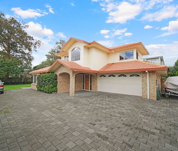 Location, Location, Location - Photo 5