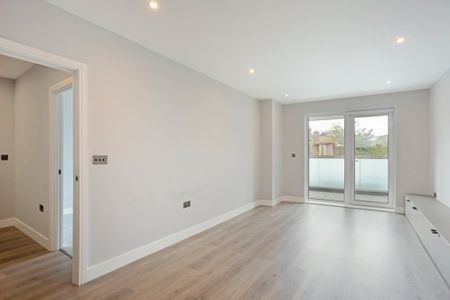 2 bedroom flat to rent - Photo 3