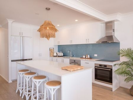 4/119 Albatross Avenue, Mermaid Beach QLD 4218 - Apartment For Rent | Domain - Photo 2