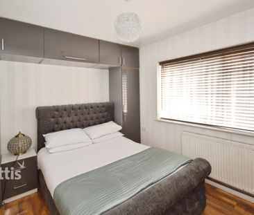 2 bedroom apartment to rent - Photo 6