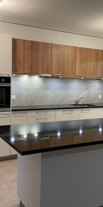 A completely renovated apartment for rent in Romont. - Foto 3