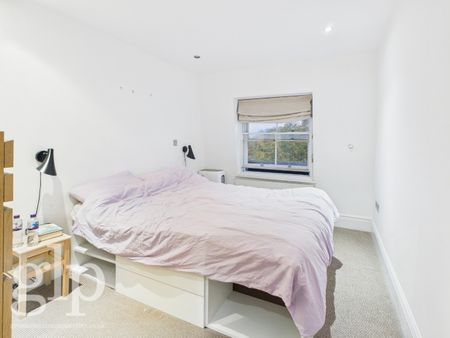 2 Bedroom Apartment, Park Road, Regents Park, NW1 - Photo 5